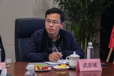 地大地信成人网站
党委副书记武彦斌出席会议